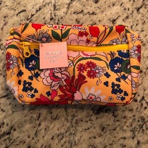 Ban.do cosmetic bag